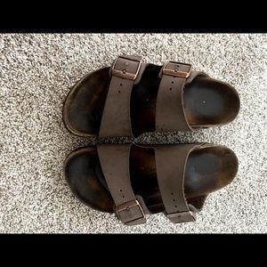 Youth Size 5 Birkenstock